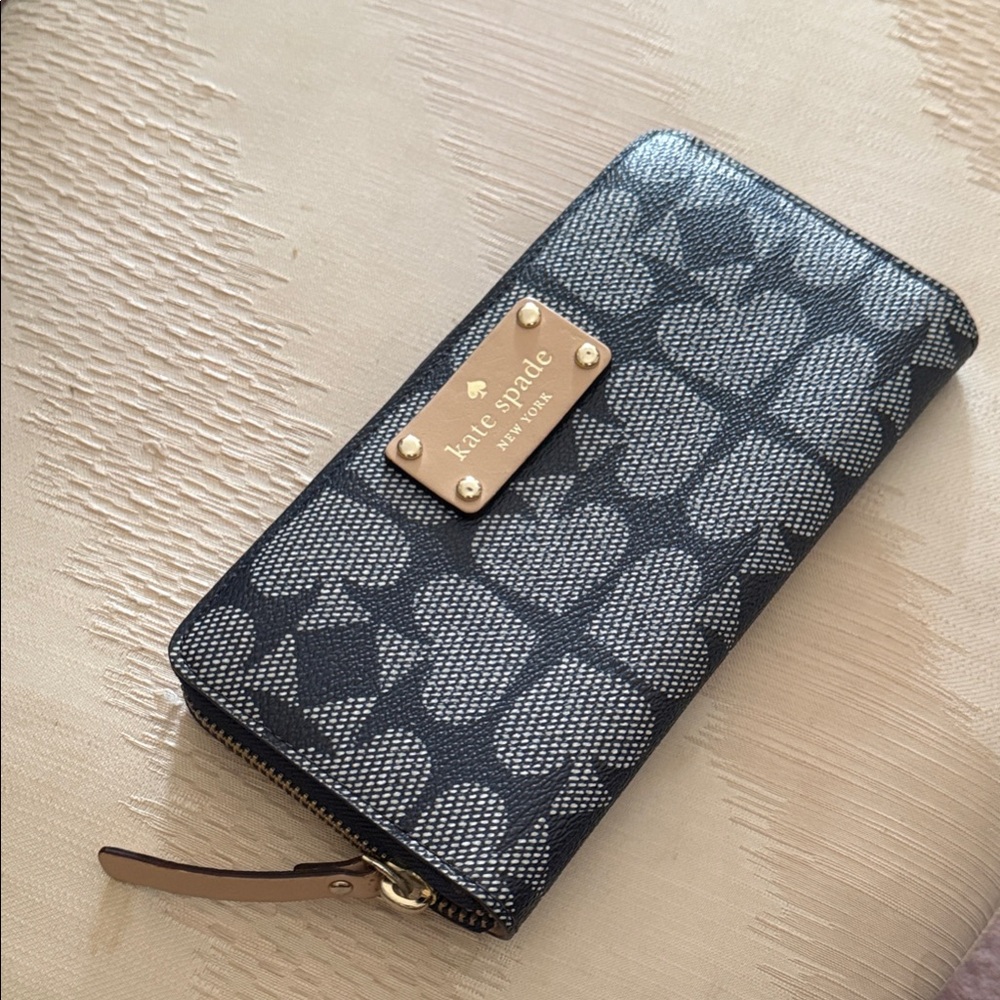 Kate Spade ‘Neda’ Wallet